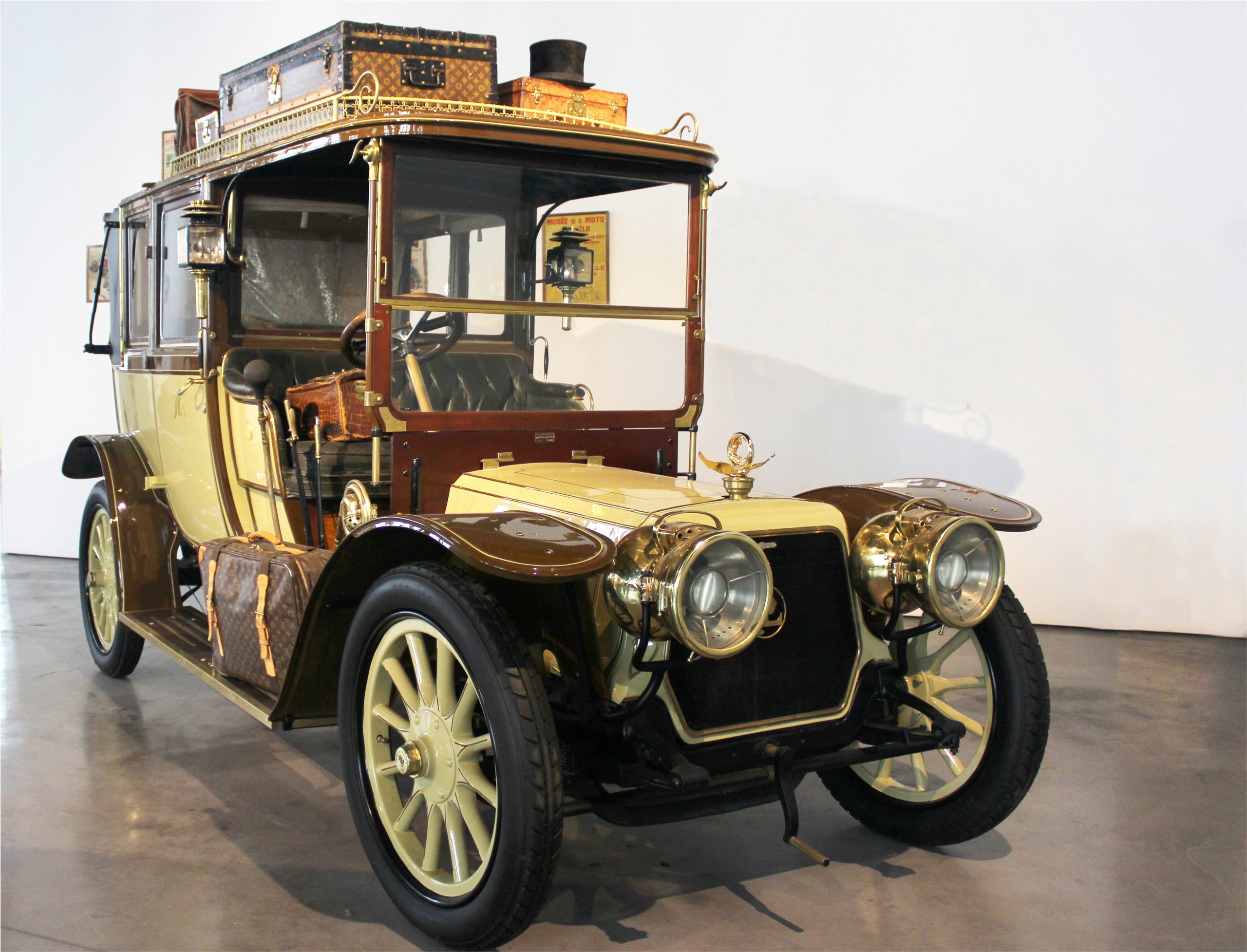 Vehículos clásicos Panhard et Levassor - Museo del Automóvil y la Moda Vehículos clásicos Panhard et Levassor - Museo del Automóvil y la Moda